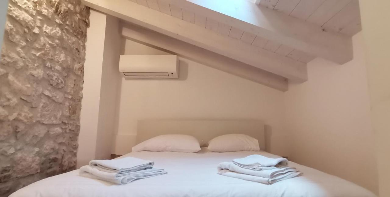 Apartments Casa Roccia Bianca Rovinj Extérieur photo