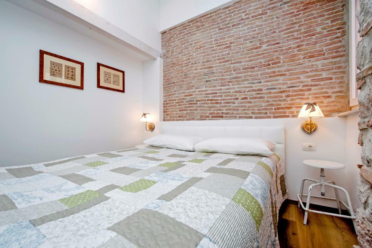 Apartments Casa Roccia Bianca Rovinj Extérieur photo