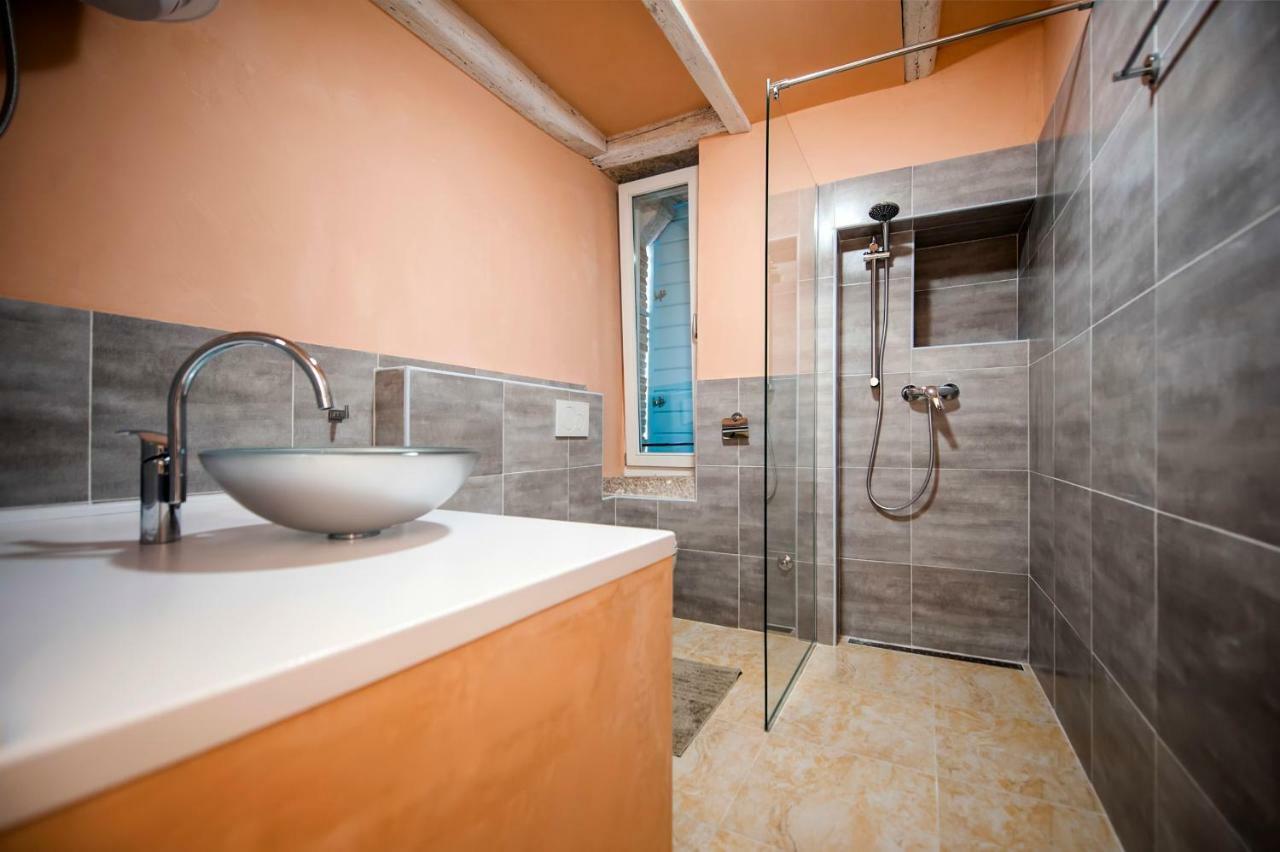Apartments Casa Roccia Bianca Rovinj Extérieur photo