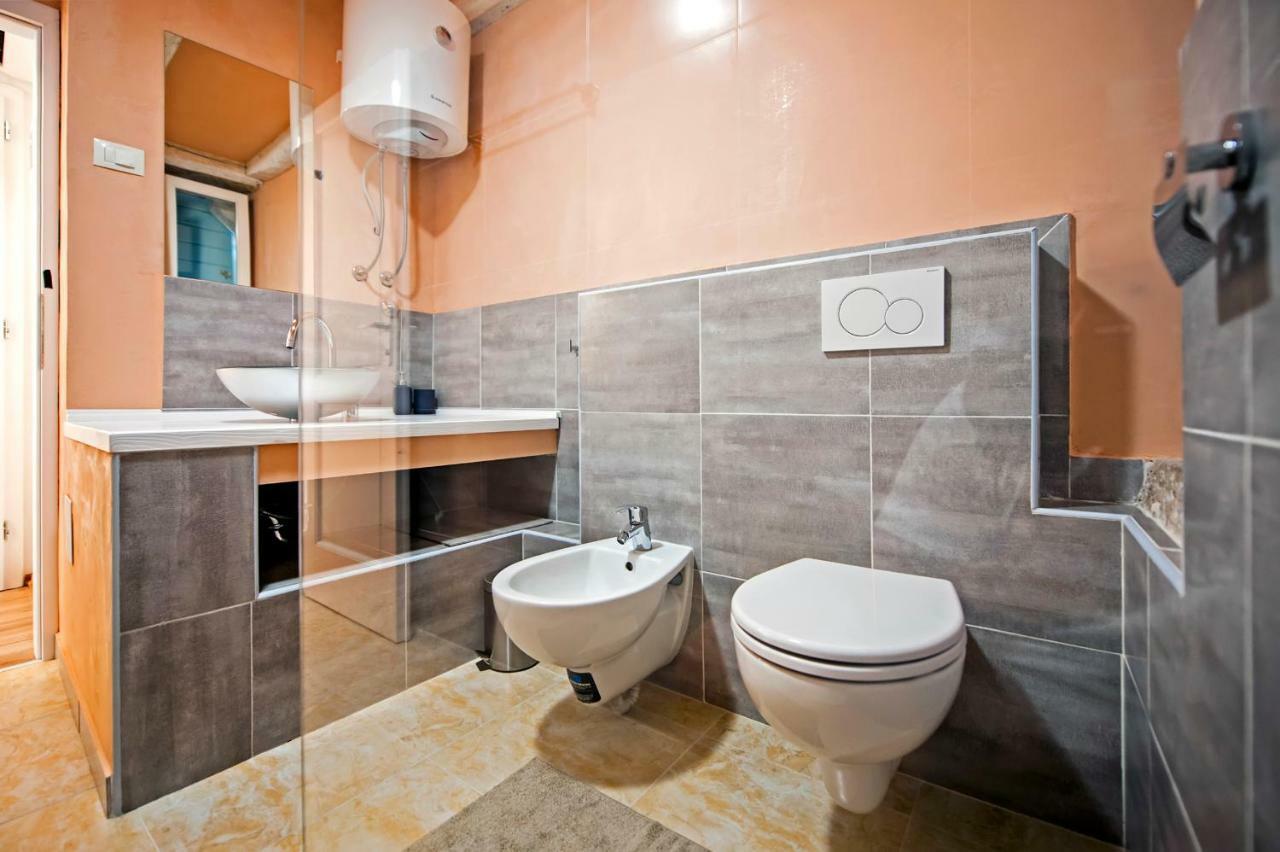 Apartments Casa Roccia Bianca Rovinj Extérieur photo