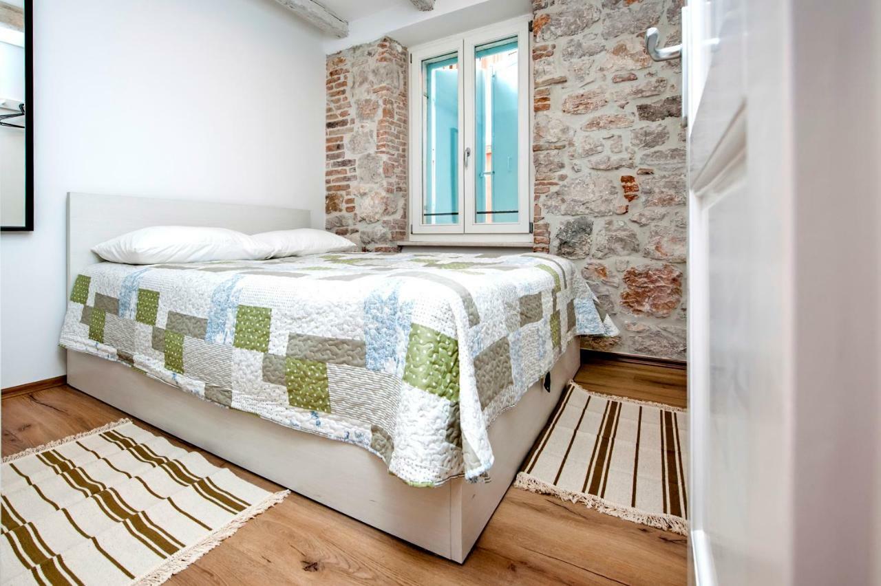 Apartments Casa Roccia Bianca Rovinj Extérieur photo