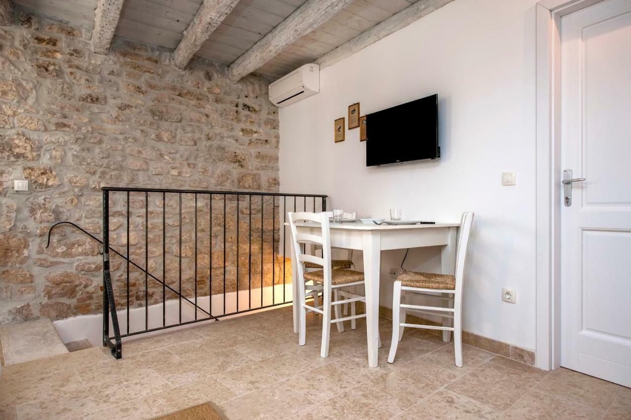 Apartments Casa Roccia Bianca Rovinj Extérieur photo
